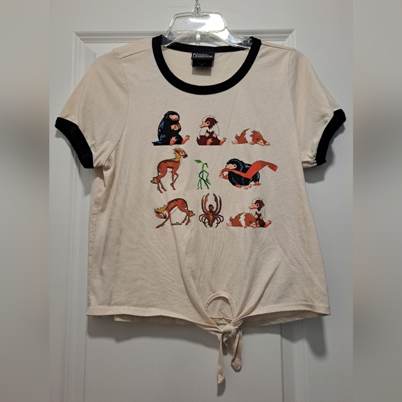 Fantastic Beasts The Secrets of Dumbledore Creature Tie Ringer Shirt Size M - Picture 1 of 8